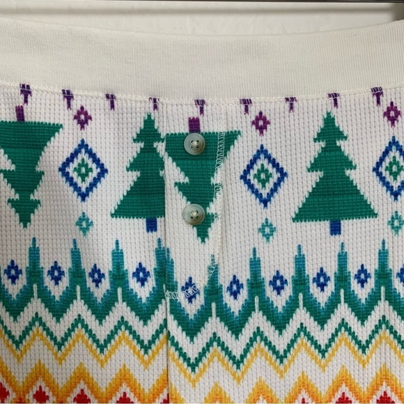 NWT Old Navy Colorful Pajama Bottoms Pants Winter Christmas Holidays Rainbow - Picture 11 of 11